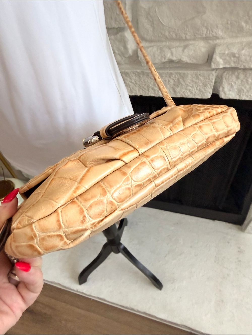 B Makowsky Tan Croc Embossed Genuine Leather Crossbody Bag Y2K - Picture 6 of 15